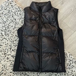 PUFFER VEST - NEW - FABLETICS